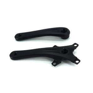Crank Set: (Chainring Bolts Included)